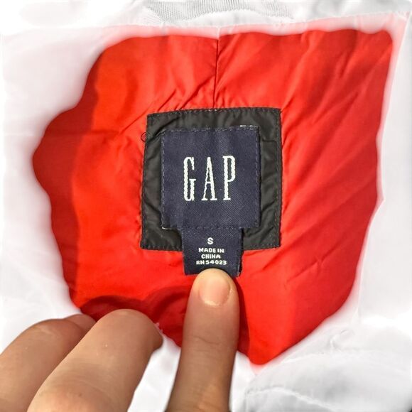 Gap Quilted Down Vest Womens Small Black Puffer Zip Warm Goose Filled - Picture 5 of 9